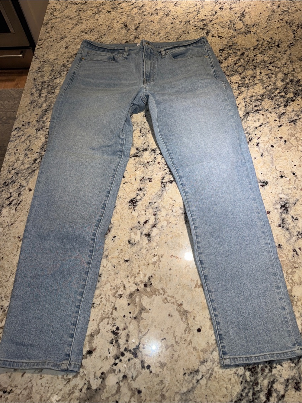 Frame Light Blue Slim Straight Jeans